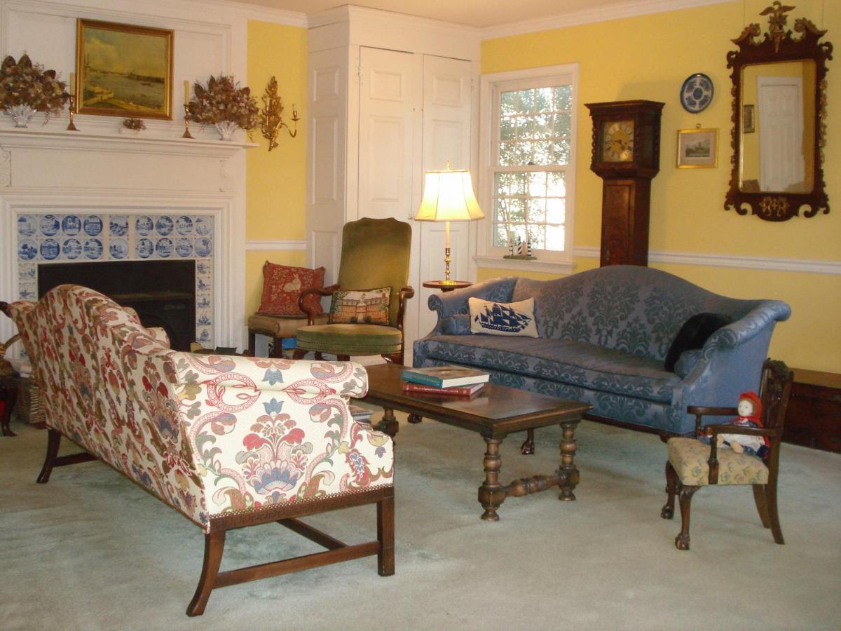 Newport House Bed & Breakfast Williamsburg Buitenkant foto